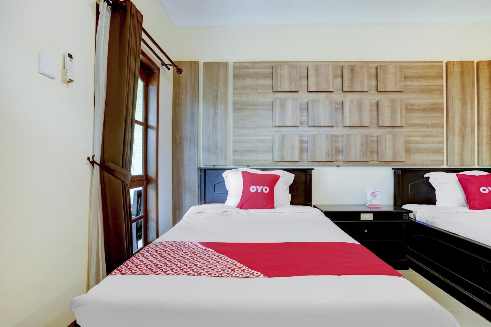 Oyo 1762 Hotel Astiti Graha Tanah Lot Ngoại thất bức ảnh
