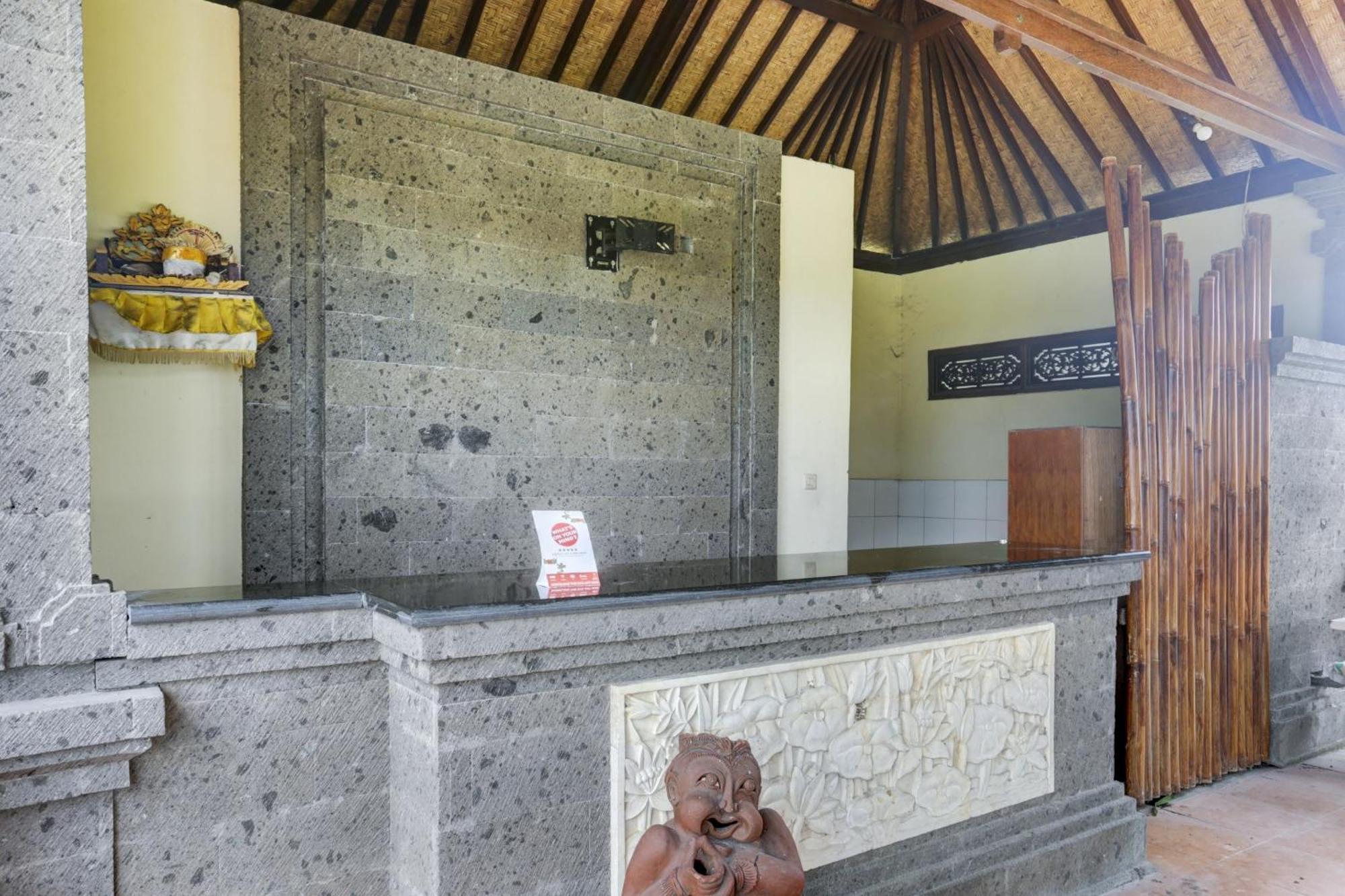 Oyo 1762 Hotel Astiti Graha Tanah Lot Ngoại thất bức ảnh